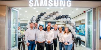 Samsung Reopens Refurbished Somerset Mall Store