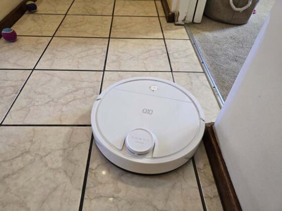 Hobot LEGEE-Q10 Review - A Premium But Affordable Robot Vacuum Cleaner