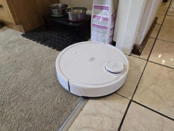 Hobot LEGEE-Q10 Review - A Premium But Affordable Robot Vacuum Cleaner