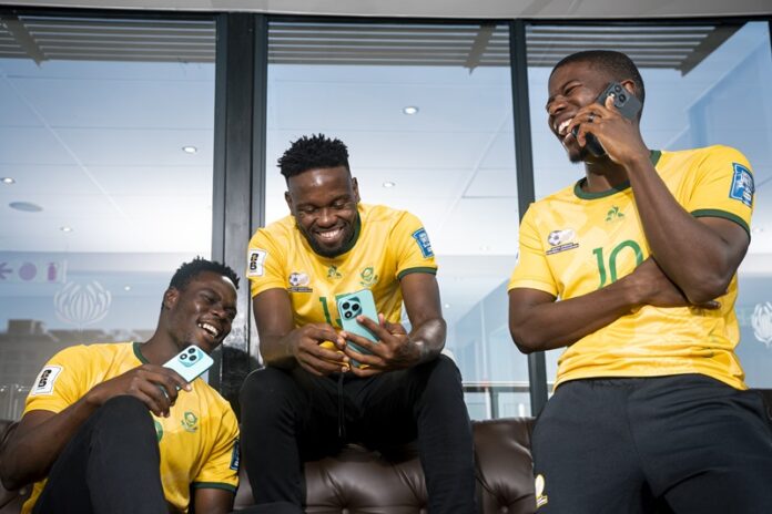 Bafana Bafana Scores on and Off the Pitch with the HONOR 400 Lite