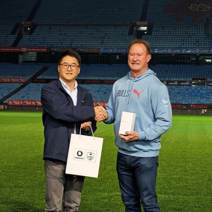 Honor and Blue Bulls announce technology device partnership.