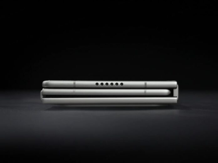 Introducing the World’s Thinnest Tri-Fold, the TECNO PHANTOM Ultimate G Fold Concept