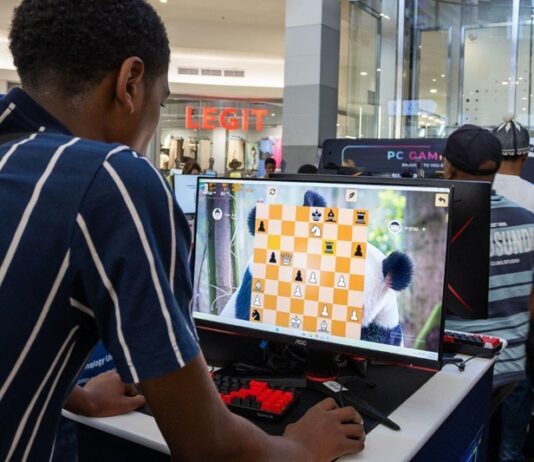 Fair play in the digital arena: Who teaches sportsmanship in gaming?